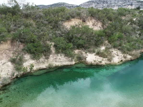 945 Private Road 2310 LOT 32, 3, Uvalde, TX 78801