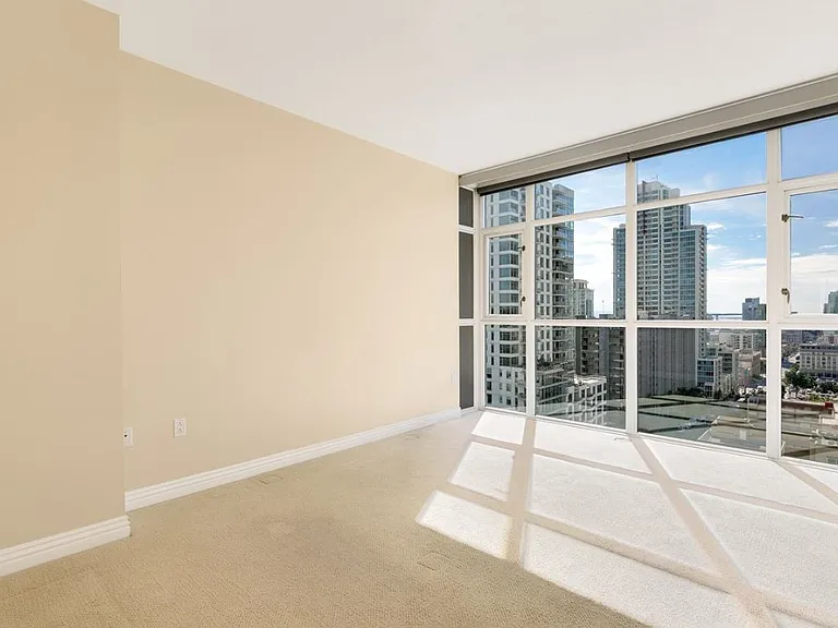 850 Beech St #1203 — Photo 7