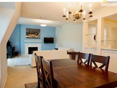 10716 Glenwood St APT F, Overland Park, KS, 66211