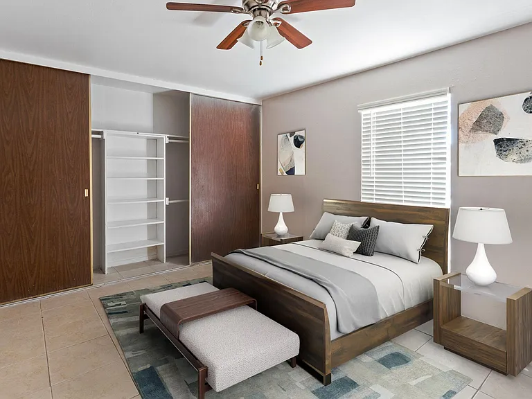 Sharpstown Manor — Photo 10