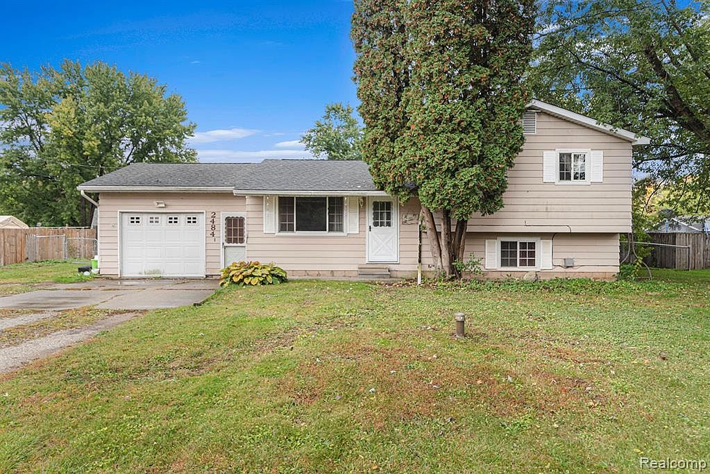 2484 E Lake Rd, Clio, MI 48420 Zillow