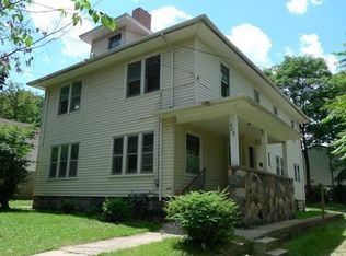 908 Maple Ave, Jackson City of, MI 49203