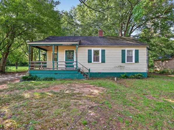 204 Anderson Dr, Spartanburg, SC 29302