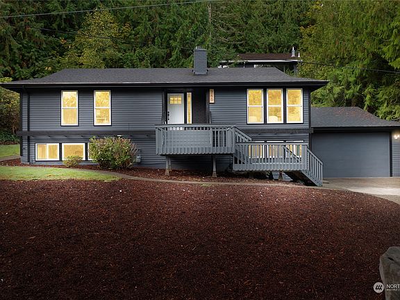 2nd image of 750 Highwood Drive SW