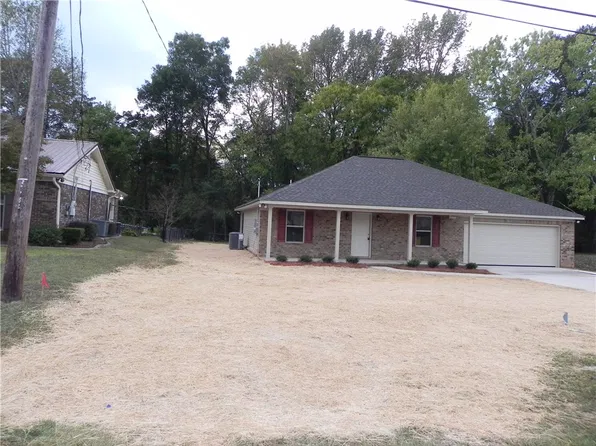 2211 58th St E, Tuscaloosa, AL 35405