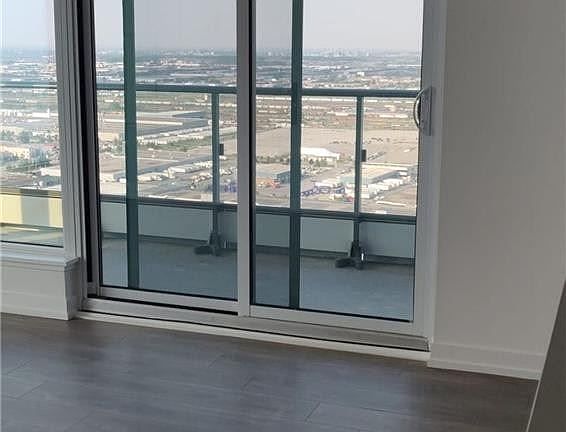 2nd image of 950 Portage Pkwy #4002