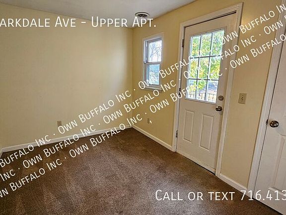 5th image of 444 Parkdale Ave