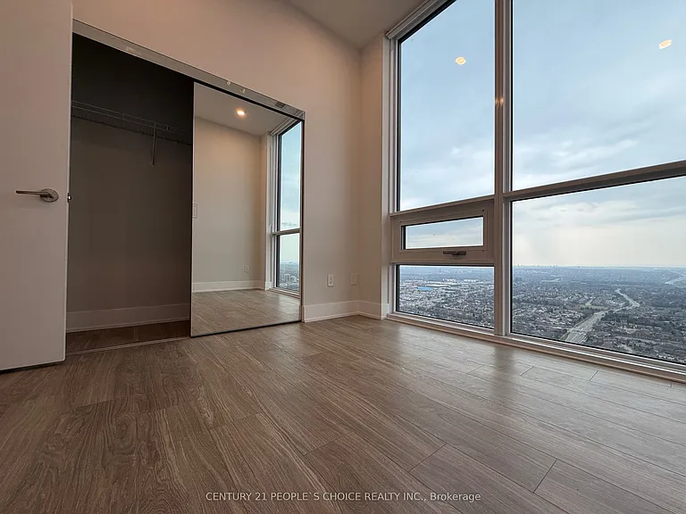 430 Square One Dr #Penthouse 05 — Photo 20