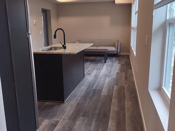 4th image of 3601 4th Ave S #30X
