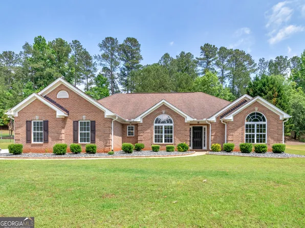 1206 Fox Creek Dr, McDonough, GA 30252