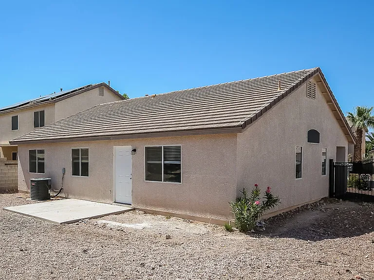 913 Baritone Way — Photo 16