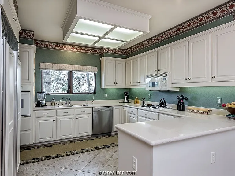4763 Stonebriar Cir — Photo 6