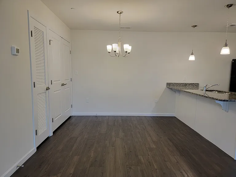 46 Howard Dr — Photo 3