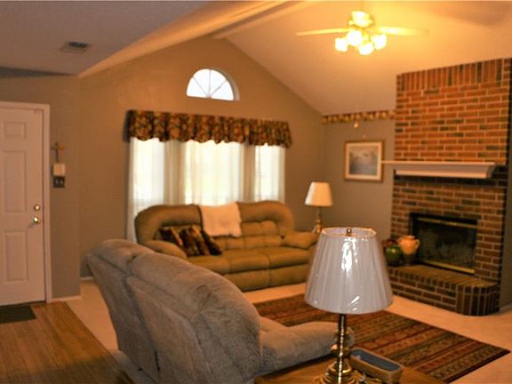 5th image of 7030 Stetter Dr