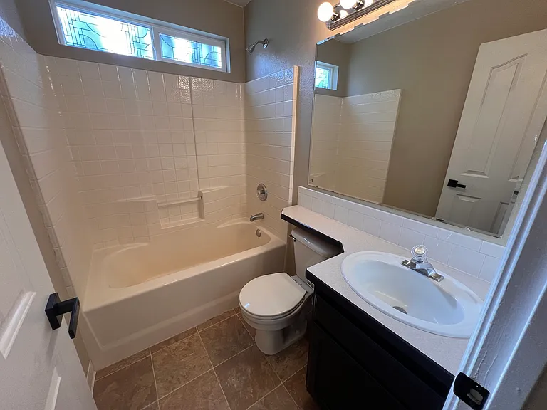 14401 W Roaring Creek St — Photo 8