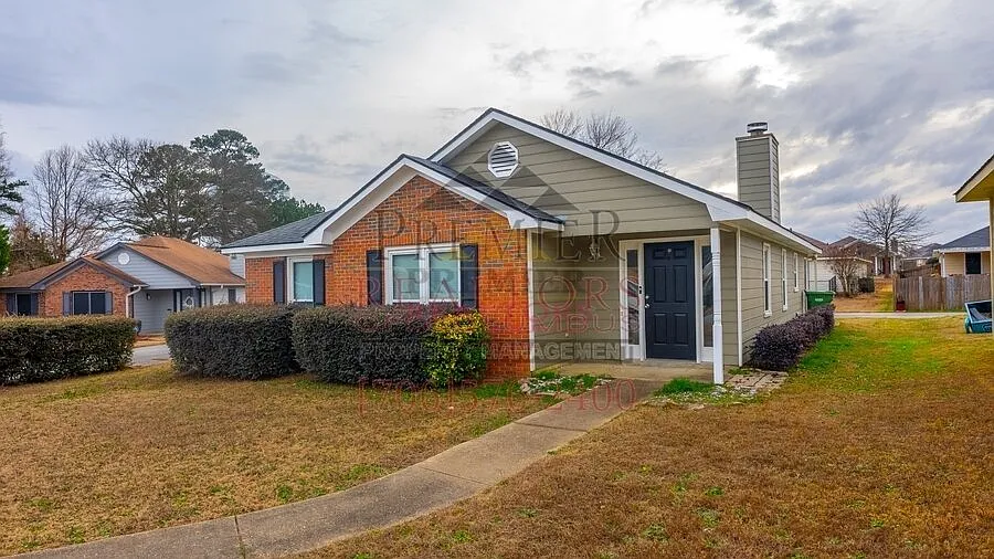 7039 Stoneybrook Dr