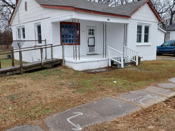 1004 E Bright Street, Kinston, NC 28501