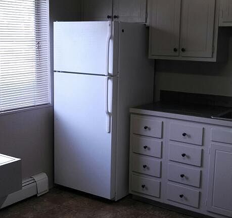 4th image of 520 W Spruce St APT B103
