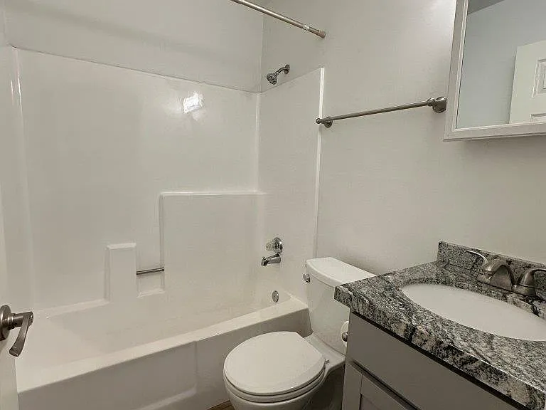 9647 N 10th Ave #102 — Photo 7