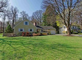 20 Bri Lan Ave, East Greenbush, NY 12061