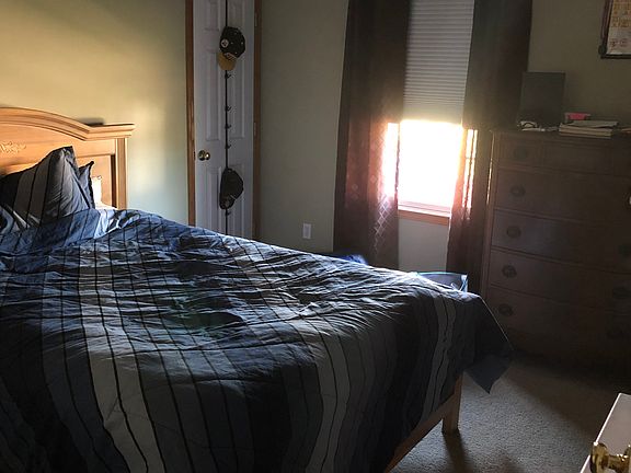 5th image of 625 Alexis Dr