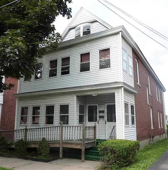 1st image of 238 S 3rd Ave