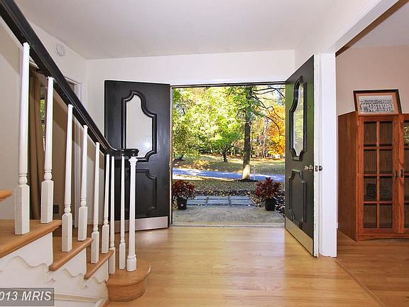 3rd image of 9505 Pamlico Ln
