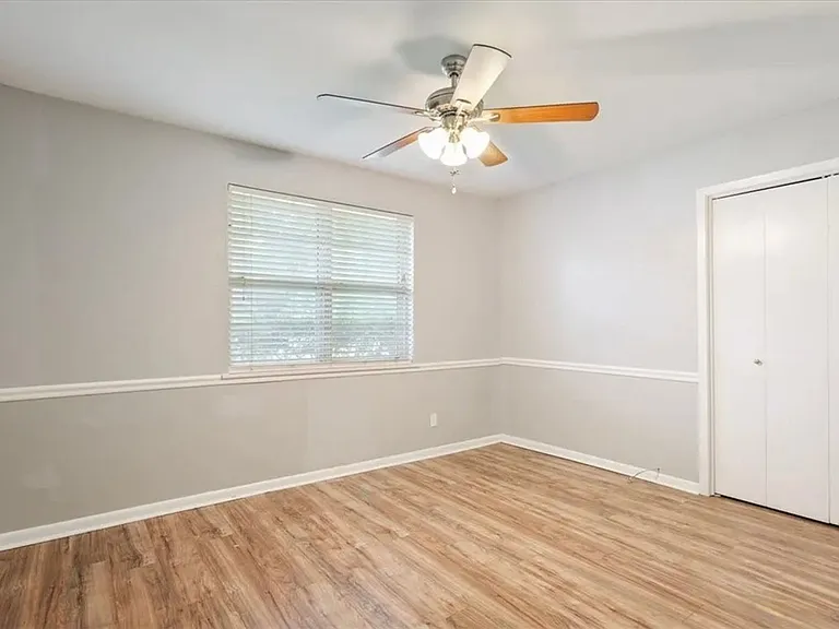 316 Cranbrook Dr — Photo 12