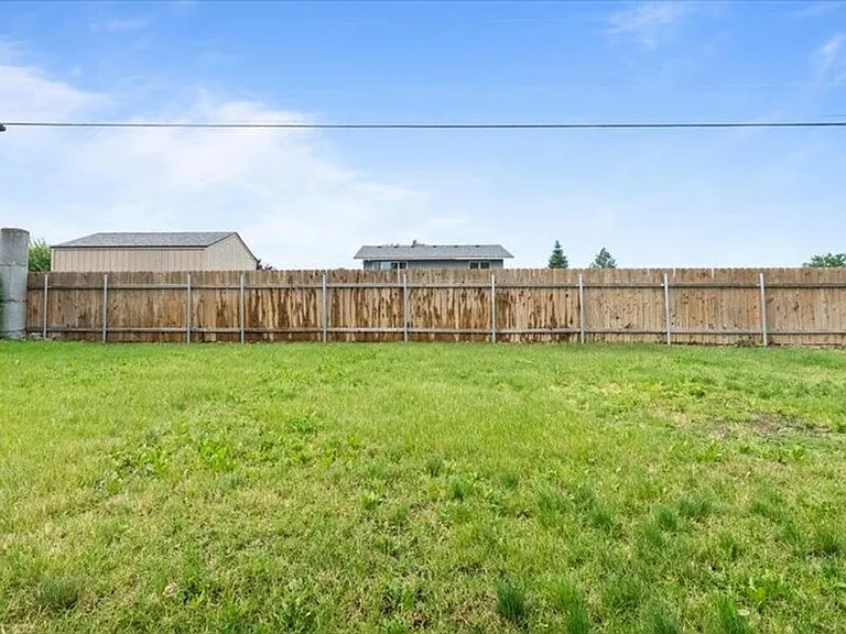 4109 W Kennewick Ave #B — Photo 12