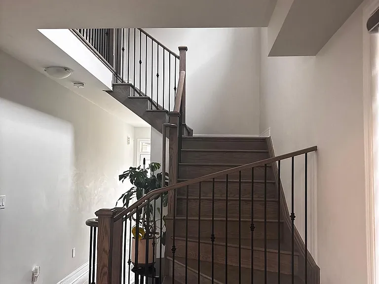 11 Jinnah Ave — Photo 9