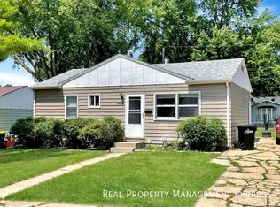 3308 E 24th St, Sioux Falls, SD 57103