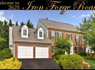 2625 Iron Forge Rd, Herndon, VA 20171