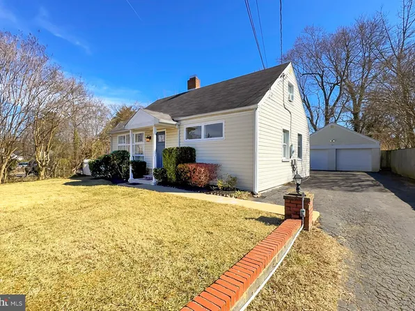 3117 Annandale Rd, Falls Church, VA 22042
