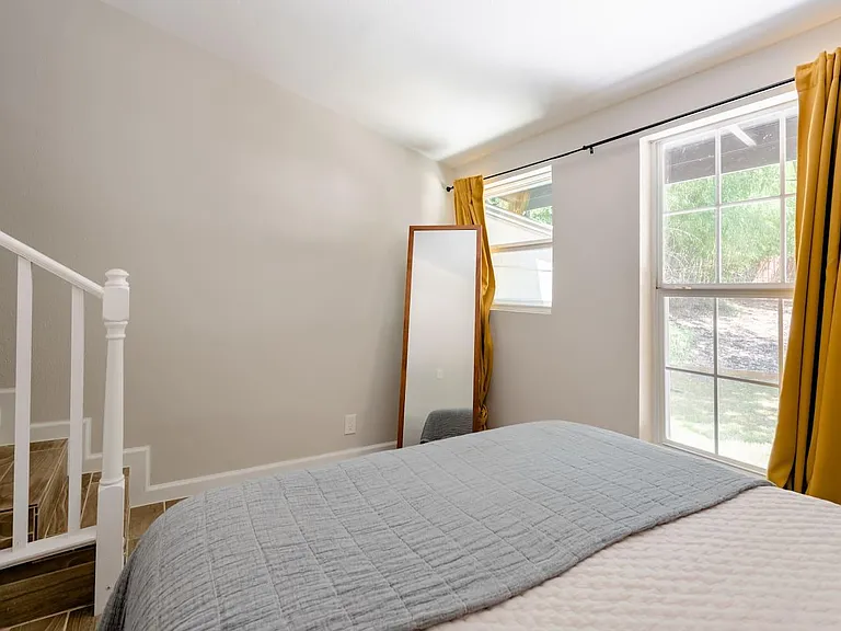 8638 San Leandro Dr — Photo 26