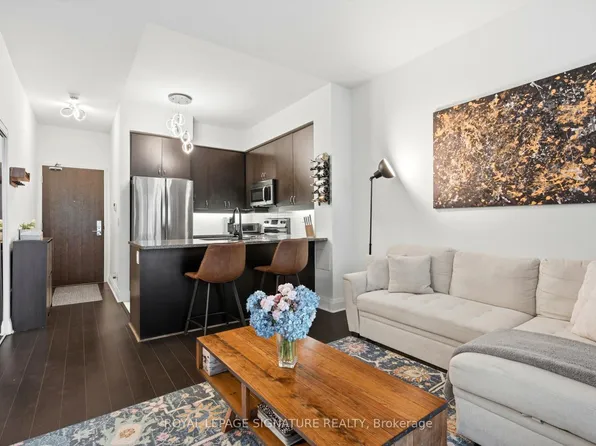 1185 The Queensway Ave #527, Toronto, ON M8Z 0C6
