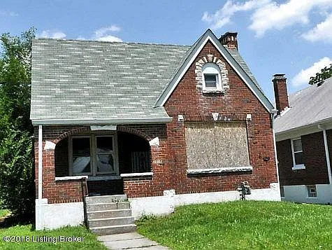 2505 W Hill St photo 1