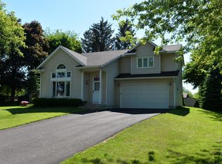 11710 223rd Ave, Bristol, WI 53104