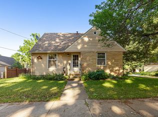 101 7th St SE, Waseca, MN 56093