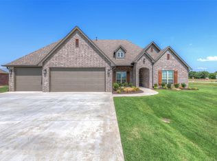 14205 N 64th East Ave, Collinsville, OK 74021