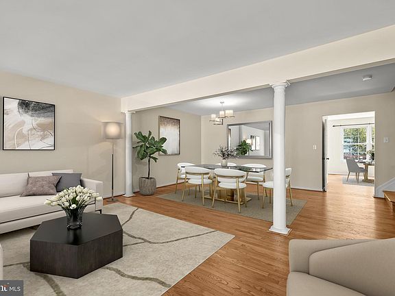 3rd image of 6259 Dubin Dr
