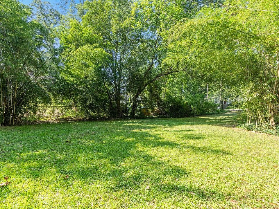 1st image of 0 Brookwood Dr