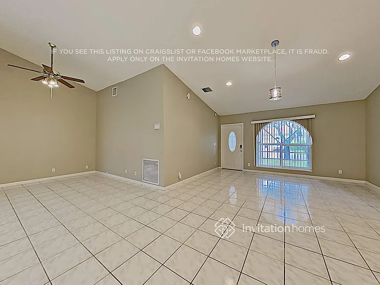 5788 NW 48th Dr — Photo 3