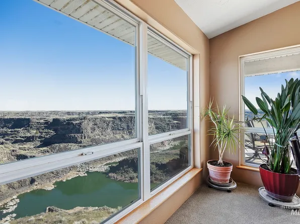 3584 Rock Garden Ln, Kimberly, ID 83341