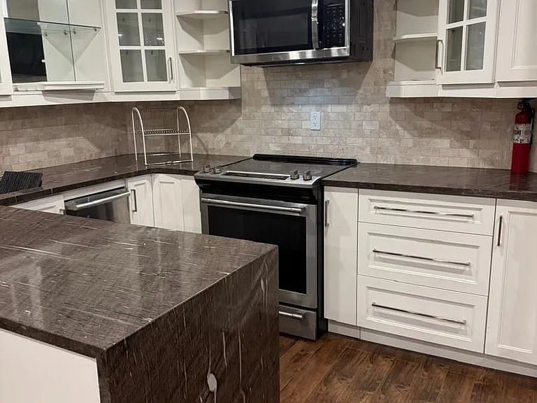 81 Sweet Water Cres — Photo 11