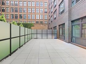 181 Front St
