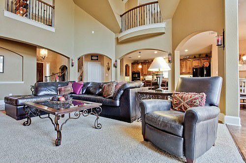 4th image of 1409 Flowers Dr