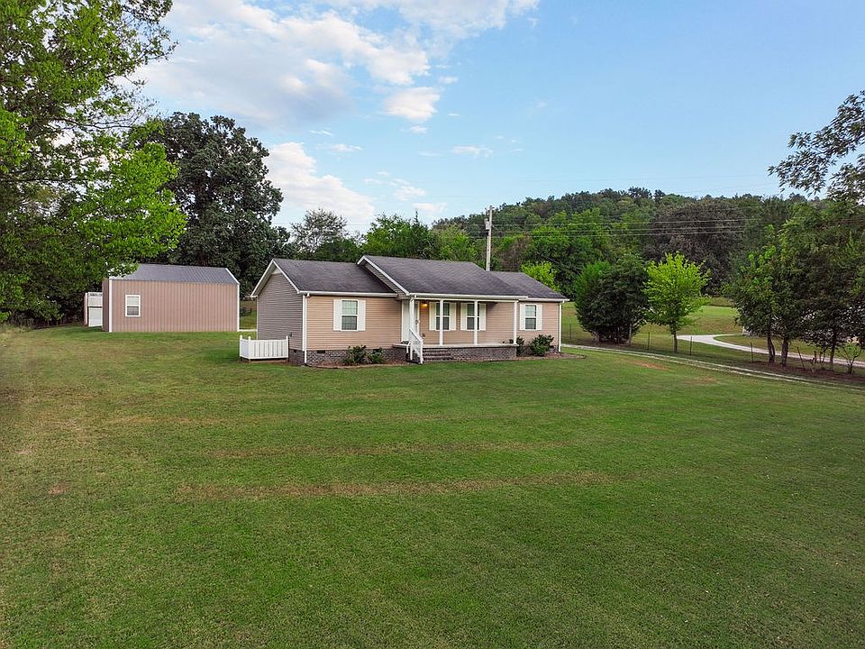 1st image of 8659 Dog Branch Rd