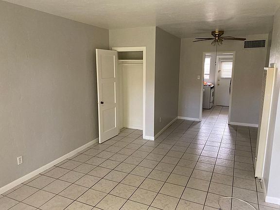 5th image of 1536 W Mulberry Dr APT A