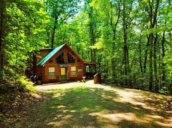 140 Treehouse Trl, Murphy, NC 28906