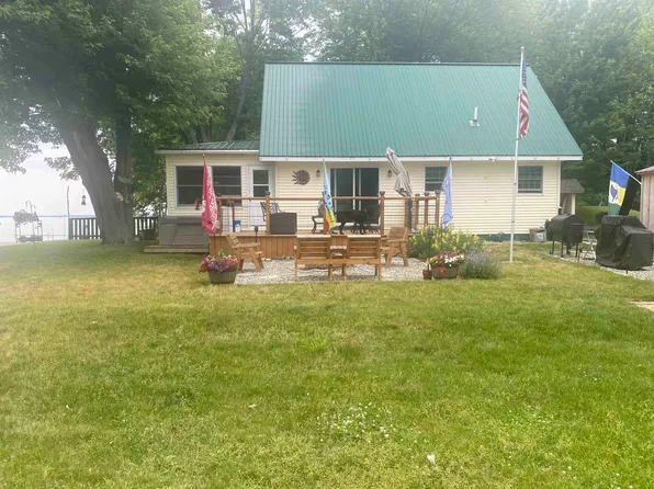 502 Duck Point Road, Highgate, VT 05459